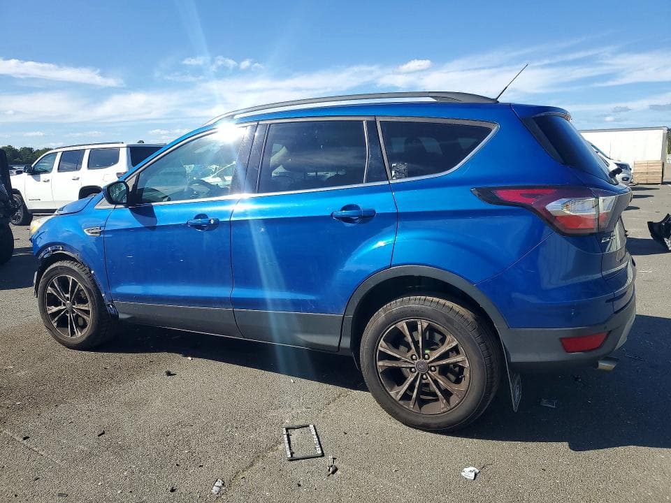 2017 FORD ESCAPE SE 2