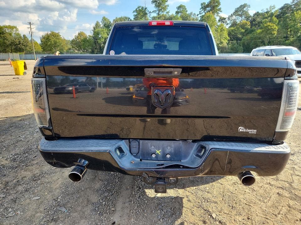 2017 RAM 1500 ST 6