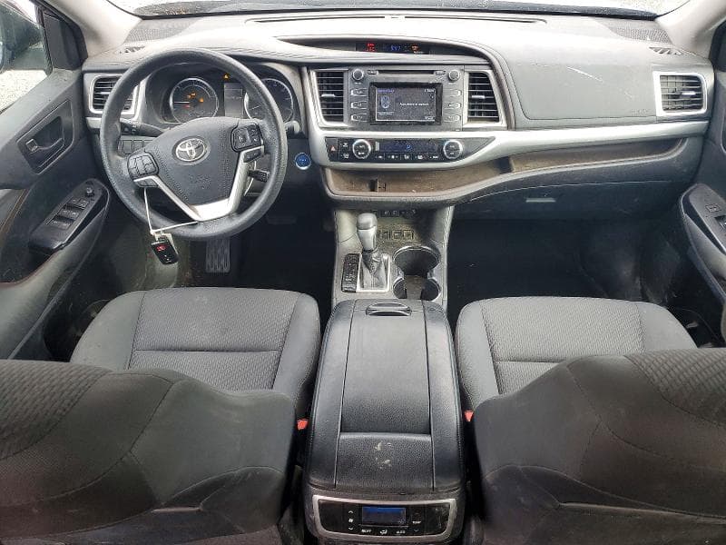 2018 TOYOTA HIGHLANDER HYBRID LE 8