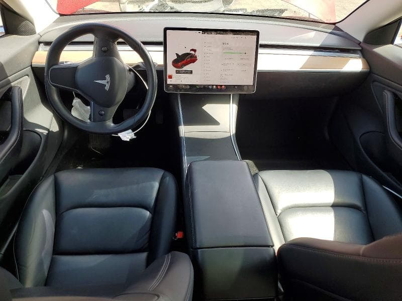 2018 TESLA MODEL 3 8