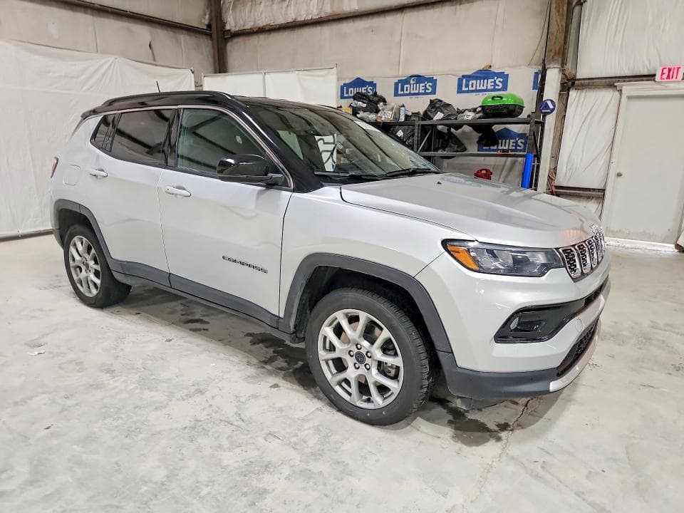 2025 JEEP COMPASS LIMITED 4