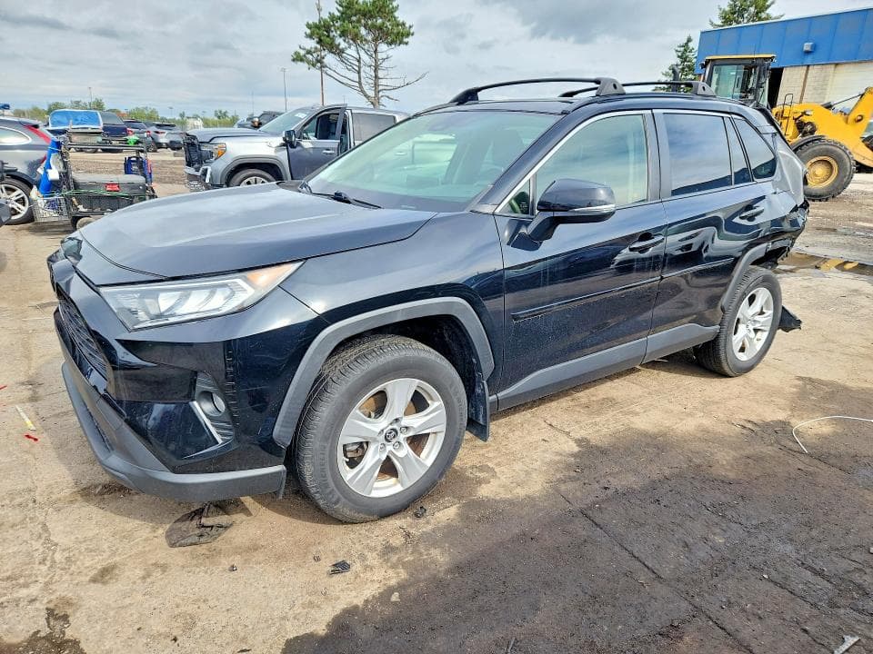 2019 TOYOTA RAV4 XLE - 1