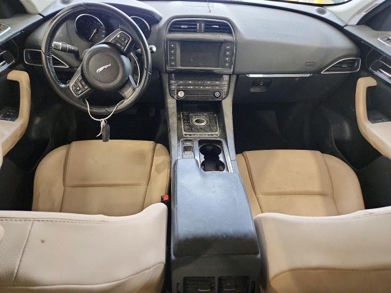 2018 JAGUAR F-PACE PREMIUM 8