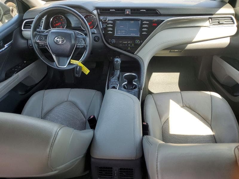 2018 TOYOTA CAMRY XSE 8