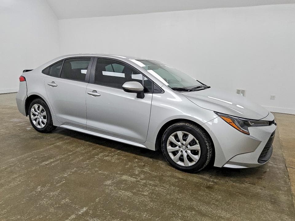 2025 TOYOTA COROLLA LE 4