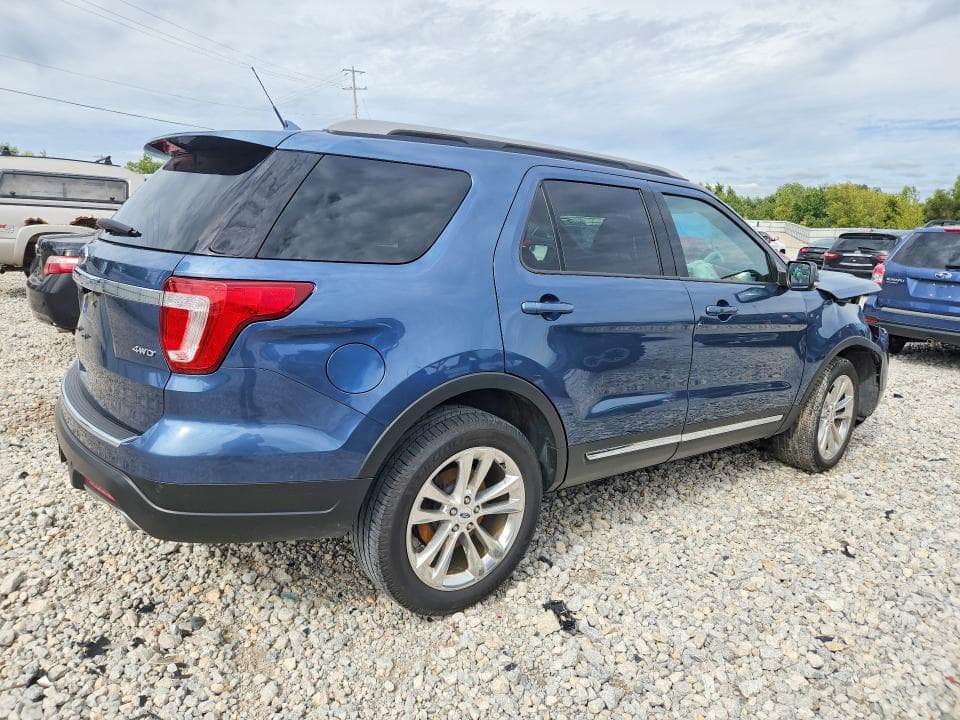 2018 FORD EXPLORER XLT 3