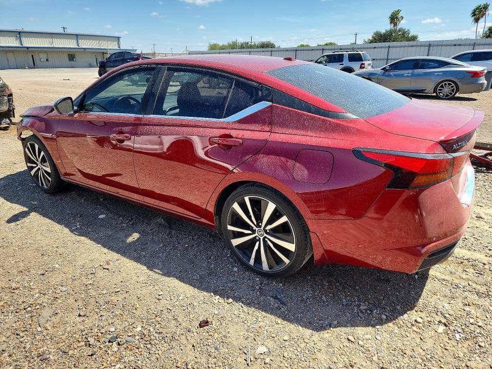 2022 NISSAN ALTIMA SR 2