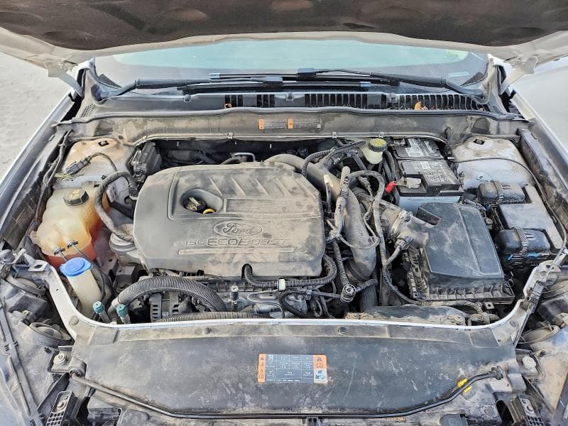 2017 FORD FUSION SE 11