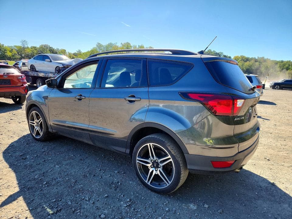 2019 FORD ESCAPE SEL 2