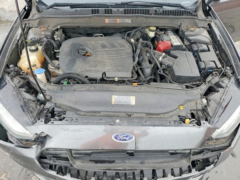 2017 FORD FUSION SE 11
