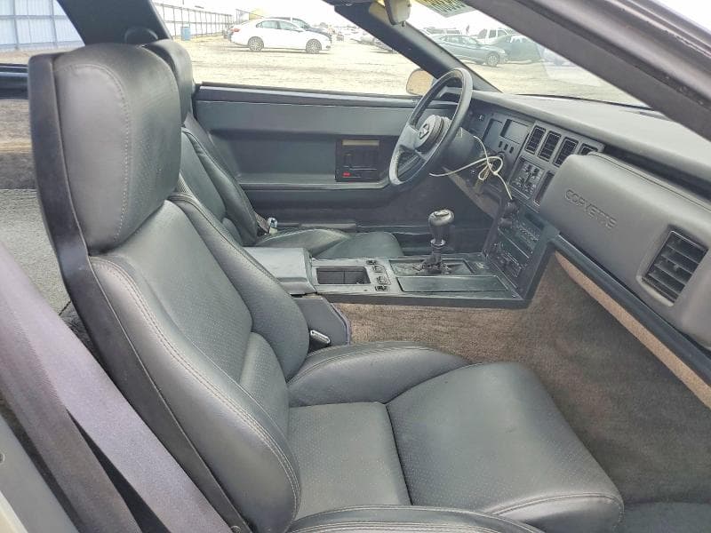 1984 CHEVROLET CORVETTE 10