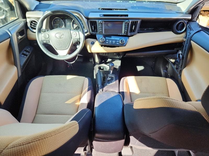 2018 TOYOTA RAV4 XLE 8