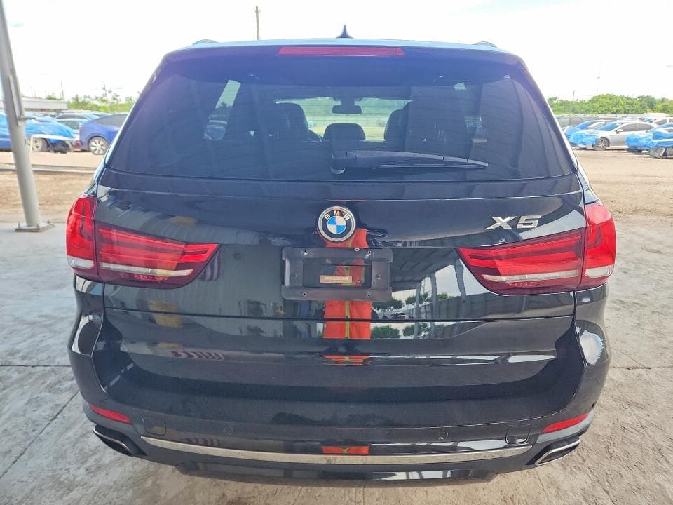 2017 BMW X5 XDR40E 6