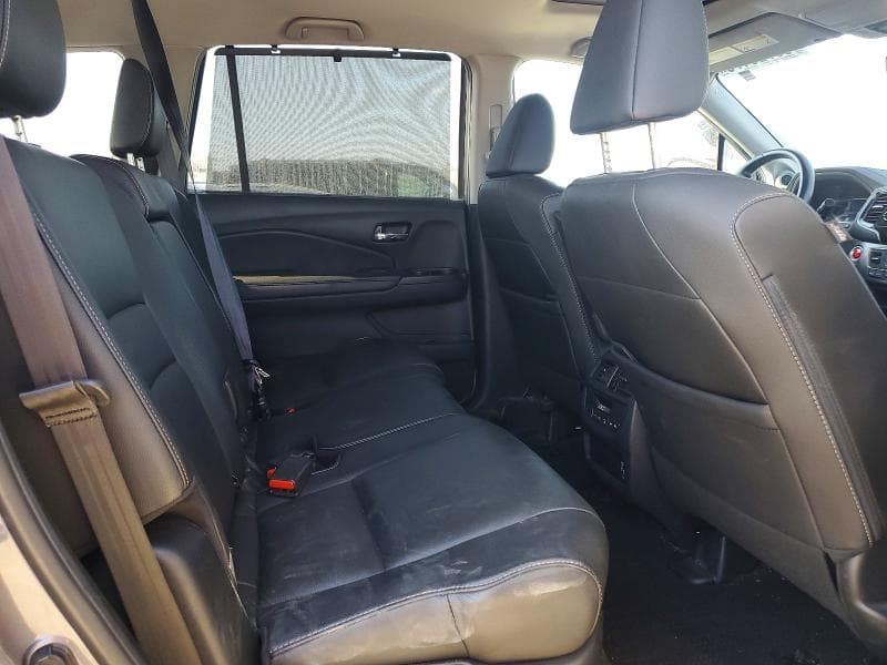 2022 HONDA PILOT SE 11