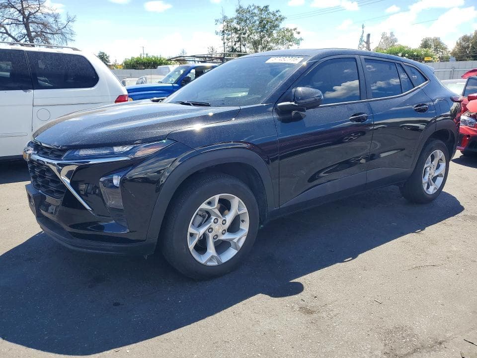 2024 CHEVROLET TRAX LS - 1