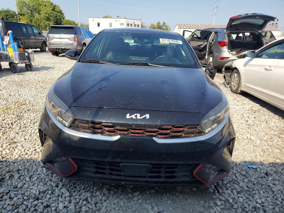 2023 KIA FORTE GT LINE 5