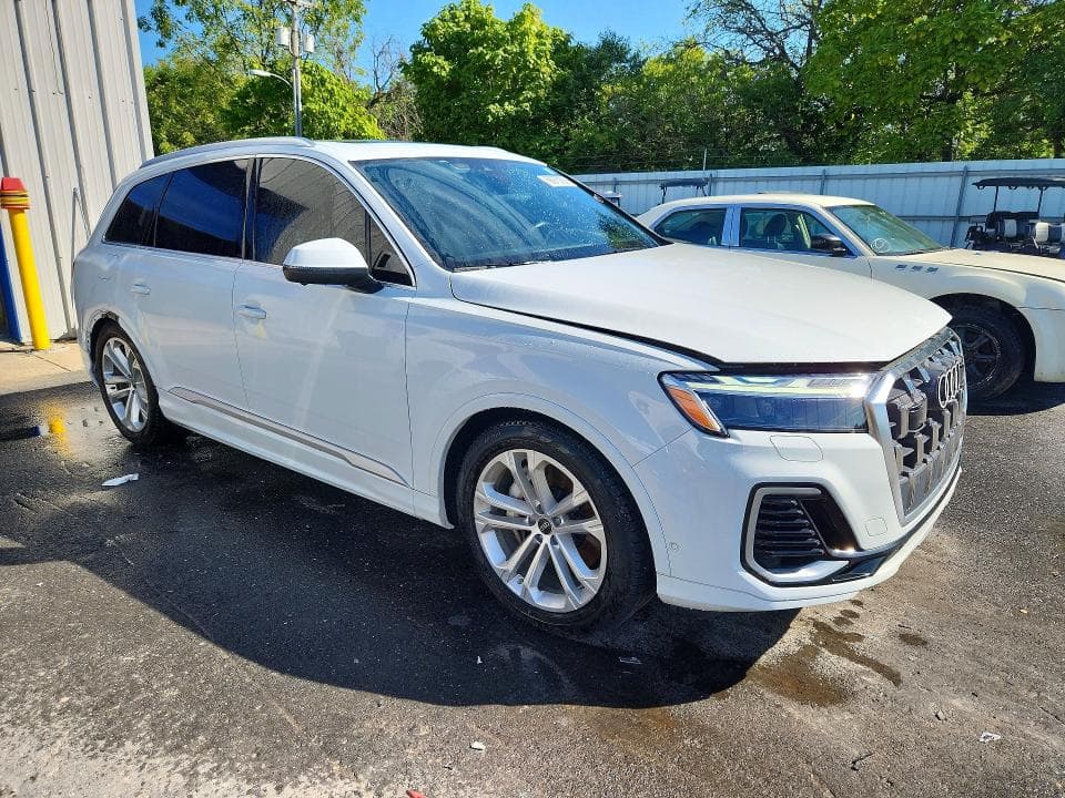2025 AUDI Q7 PRESTIGE 4