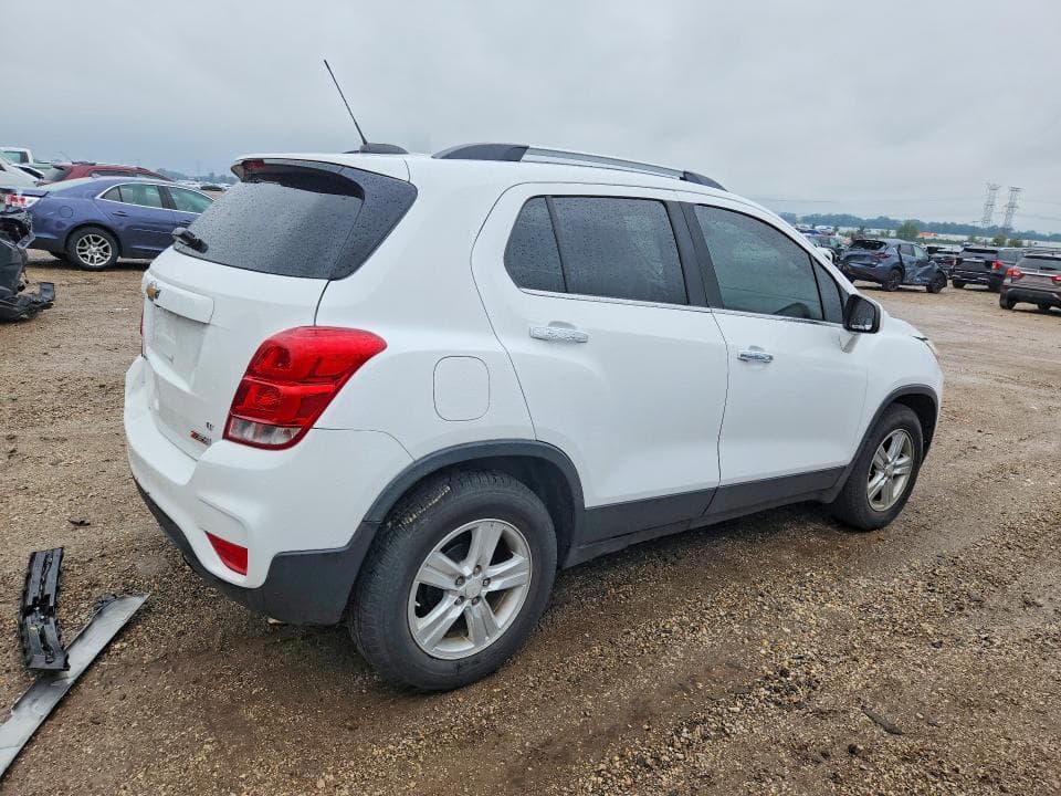 2017 CHEVROLET TRAX 1LT 3