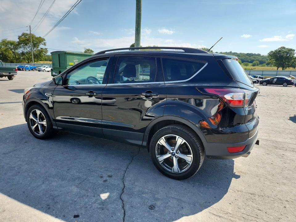 2017 FORD ESCAPE SE 2