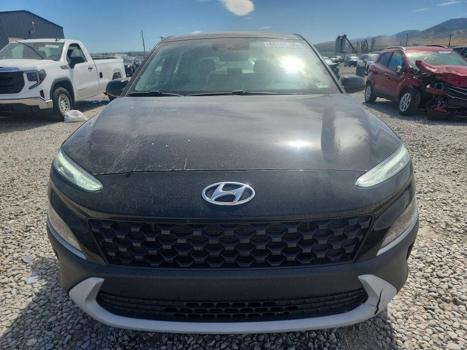 2022 HYUNDAI KONA SE 5