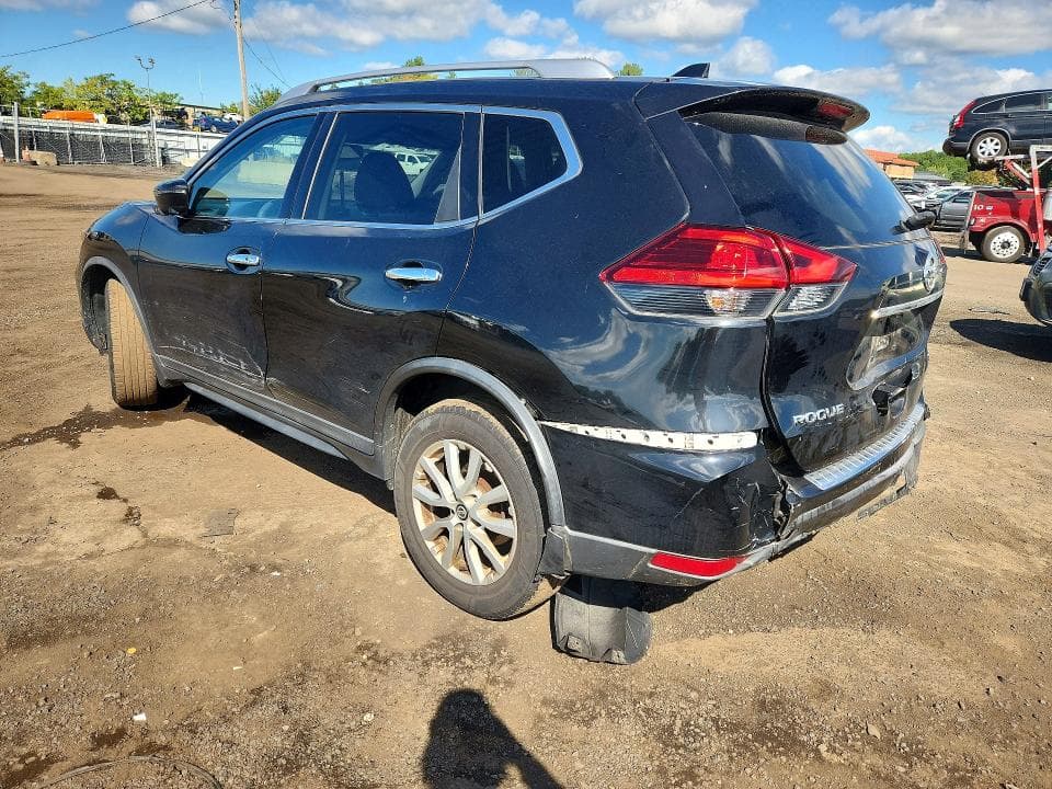 2017 NISSAN ROGUE SV 2