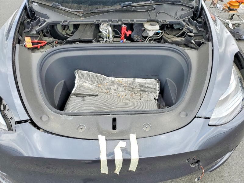 2024 TESLA MODEL Y 11