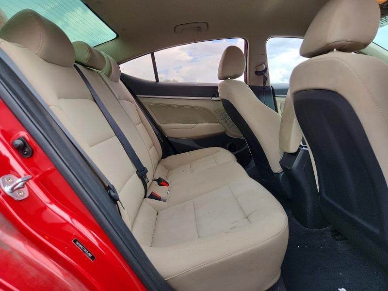 2018 HYUNDAI ELANTRA SEL 10