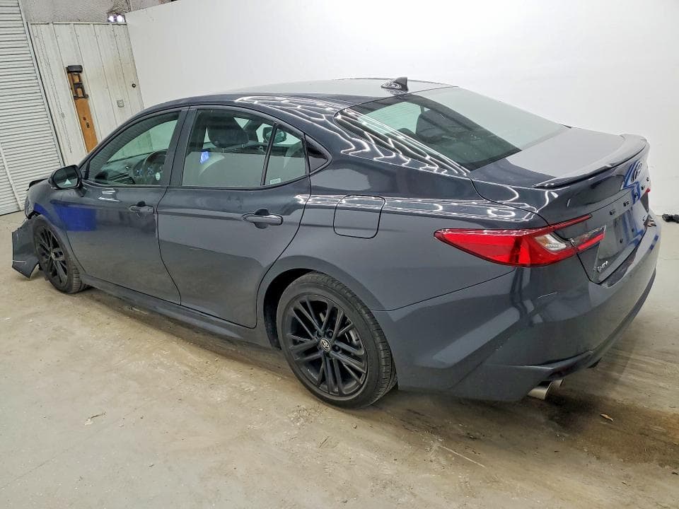 2025 TOYOTA CAMRY SE 2