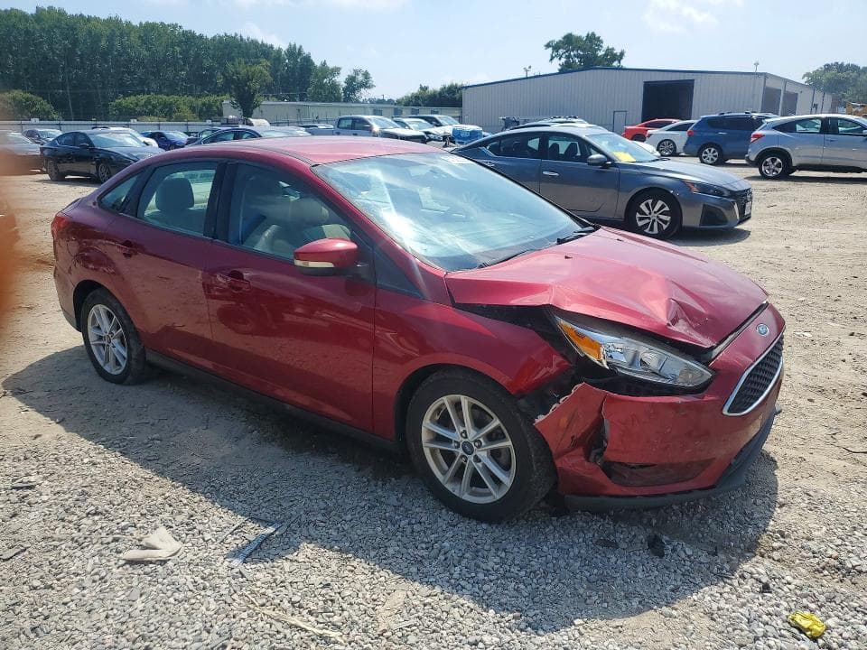 2017 FORD FOCUS SE 4