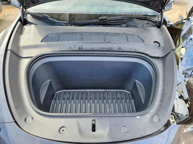2024 TESLA MODEL Y 11