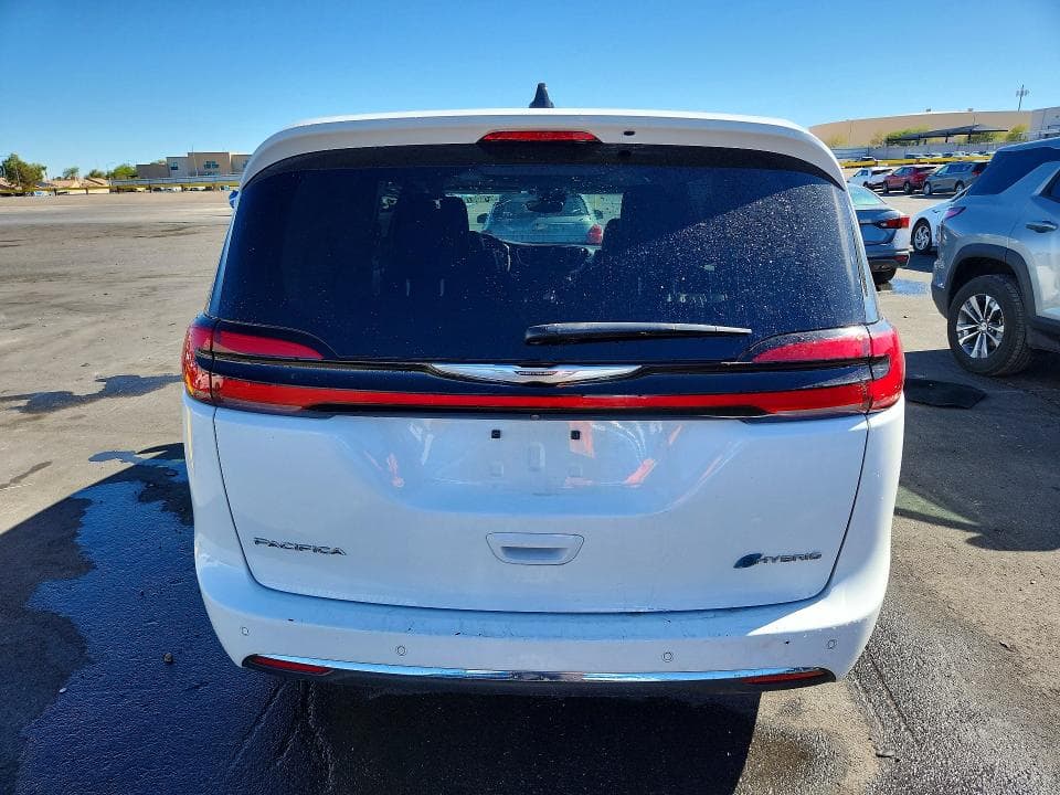 2023 CHRYSLER PACIFICA HYBRID LIMITED 6