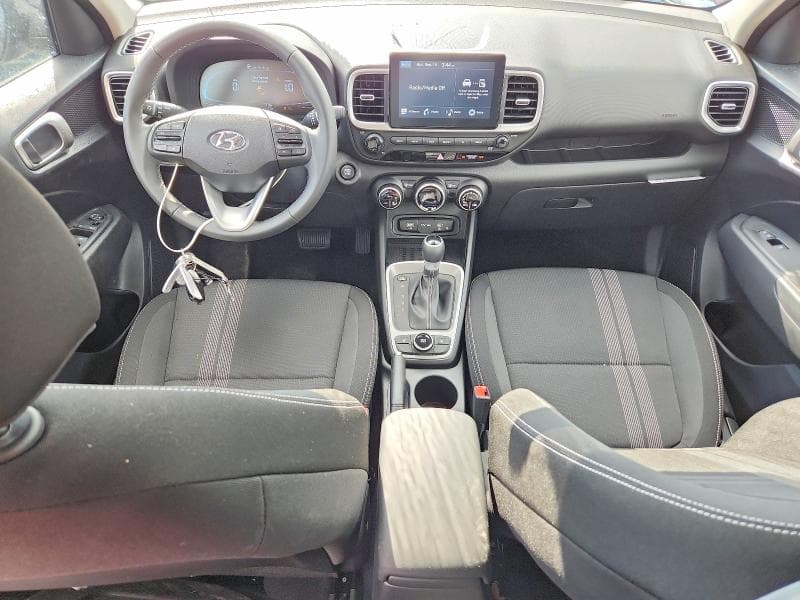 2026 HYUNDAI VENUE SEL 8