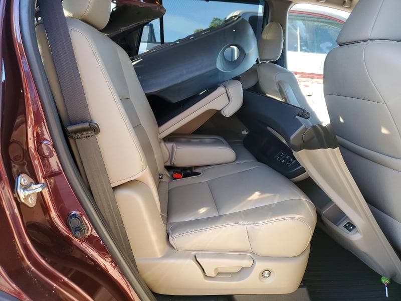 2017 HONDA PILOT TOURING 10