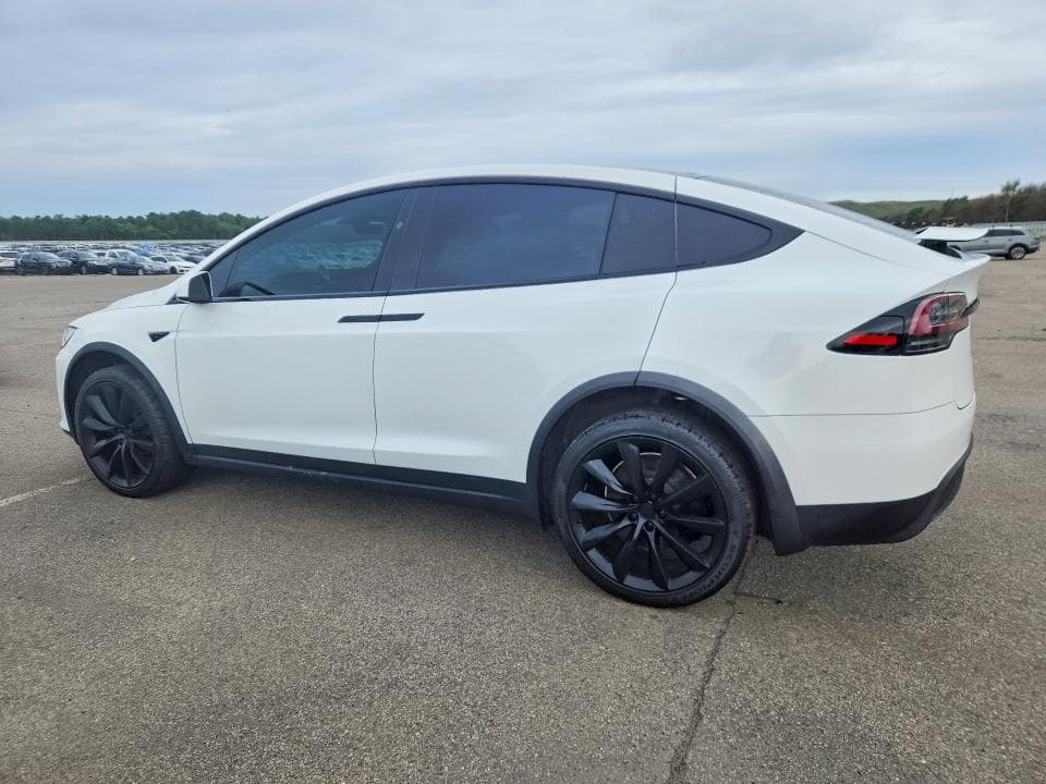 2023 TESLA MODEL X 2