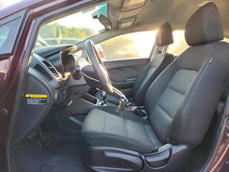 2017 KIA FORTE LX 7