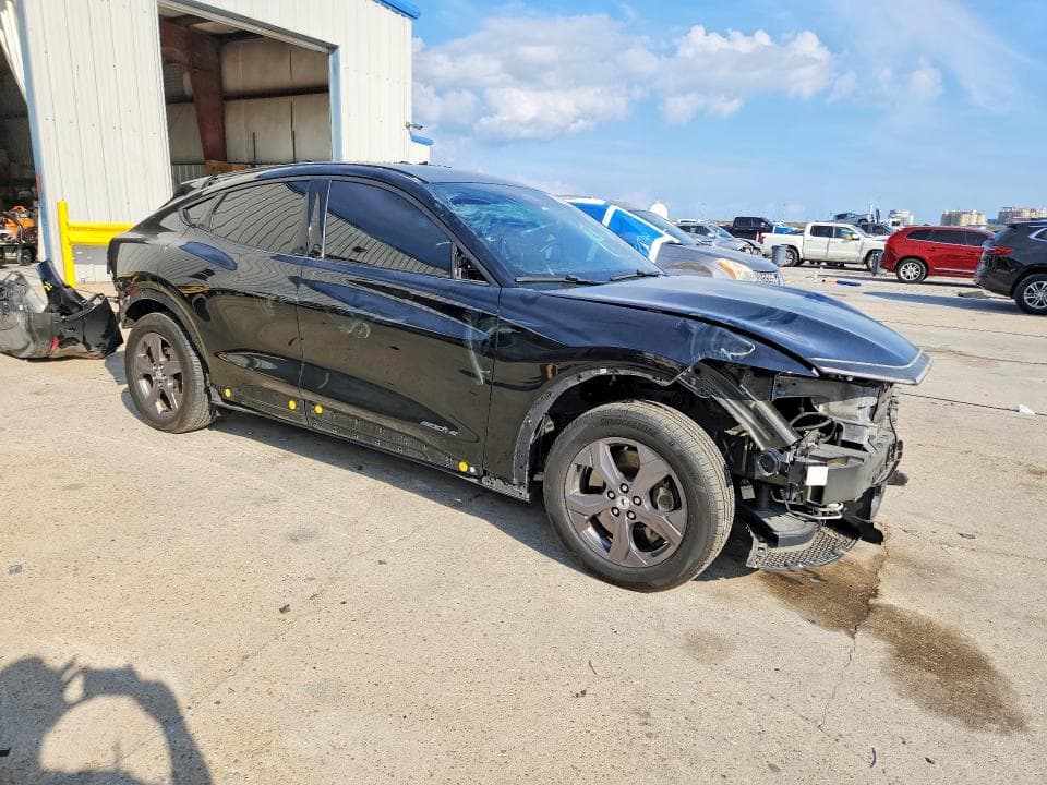 2023 FORD MUSTANG MACH-E SELECT 4