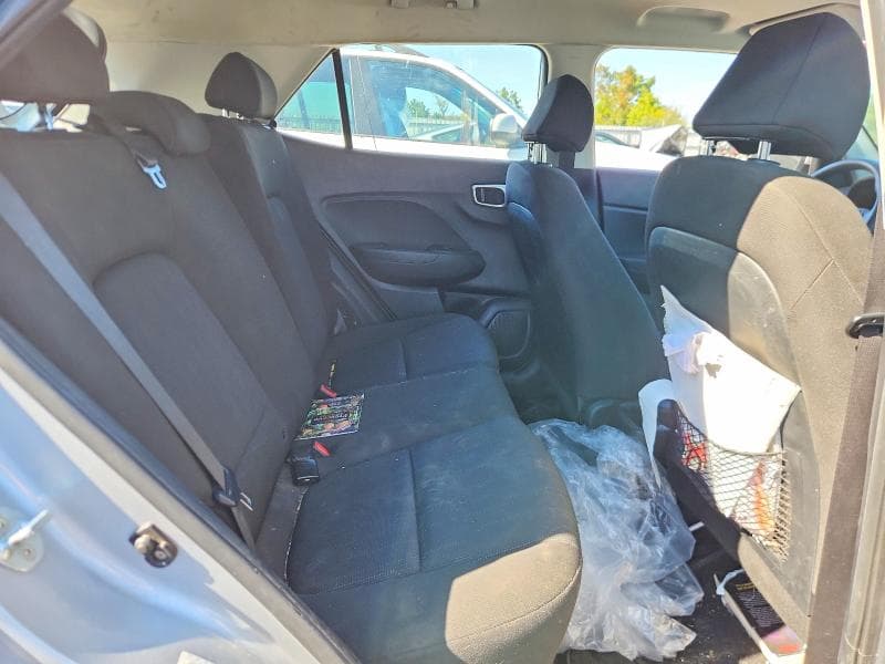 2021 HYUNDAI VENUE SE 11