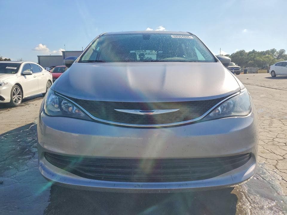 2017 CHRYSLER PACIFICA TOURING 5