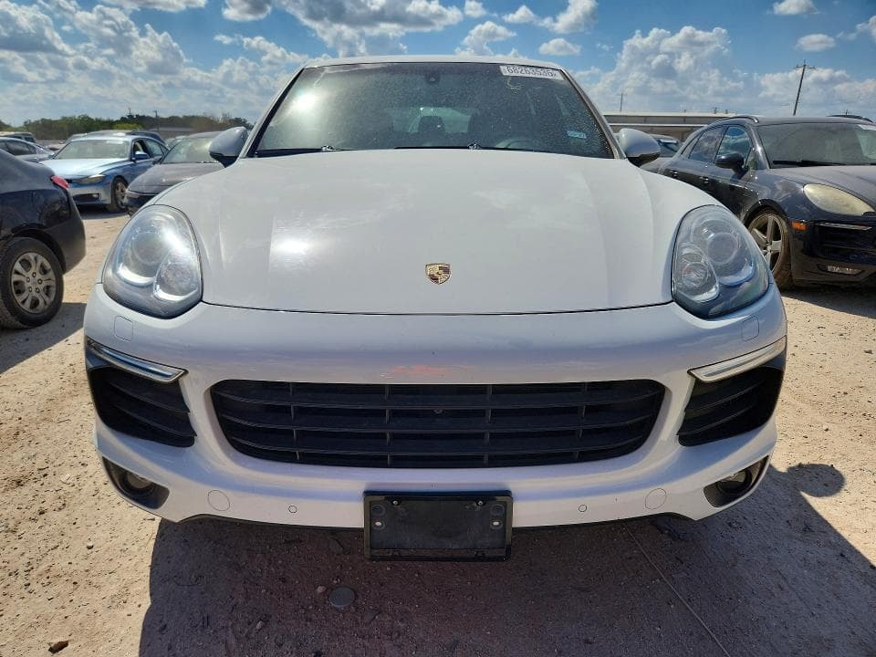 2017 PORSCHE CAYENNE 5