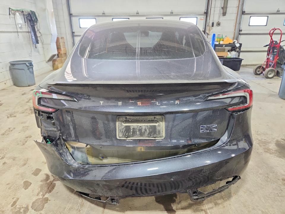 2024 TESLA MODEL 3 6