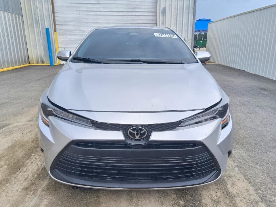 2026 TOYOTA COROLLA LE 5