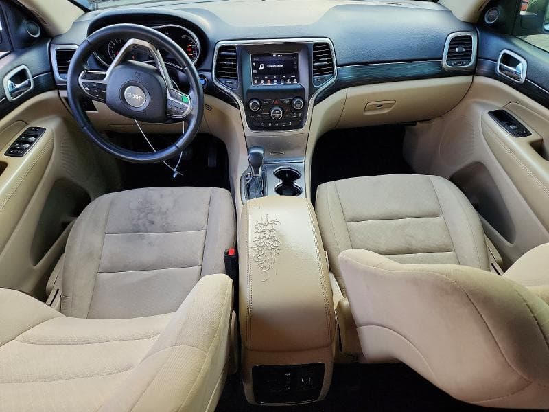 2019 JEEP GRAND CHEROKEE LAREDO 8