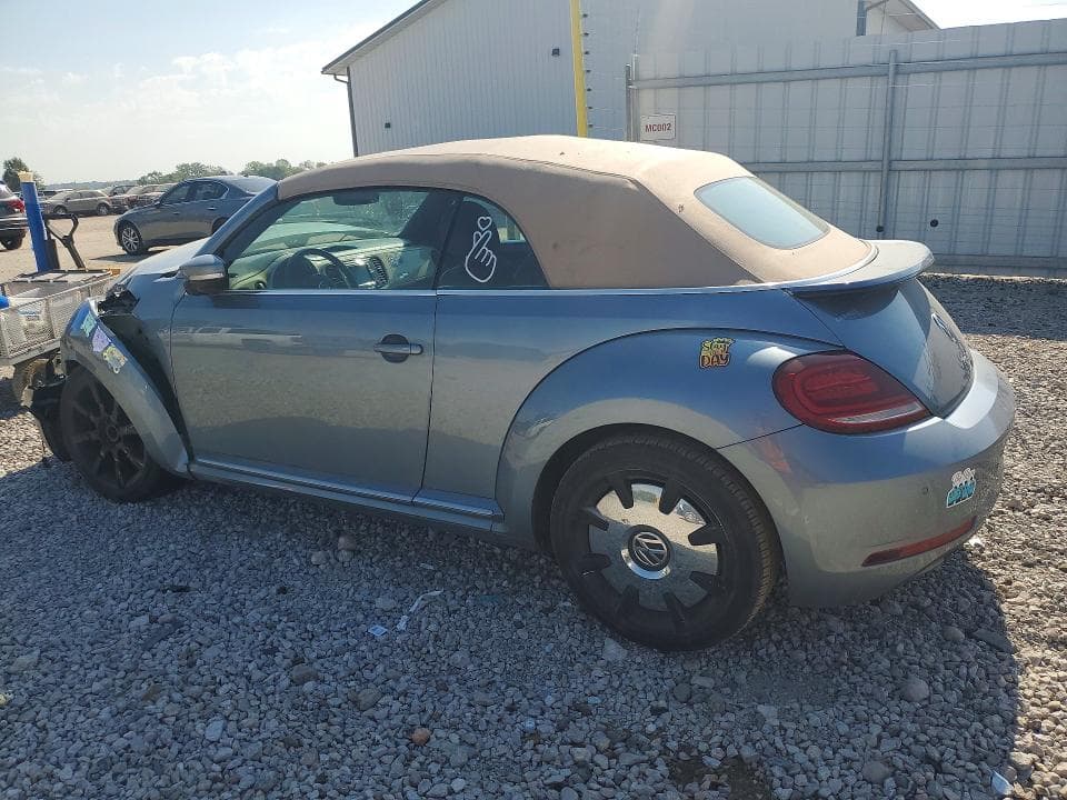 2019 VOLKSWAGEN BEETLE S 2