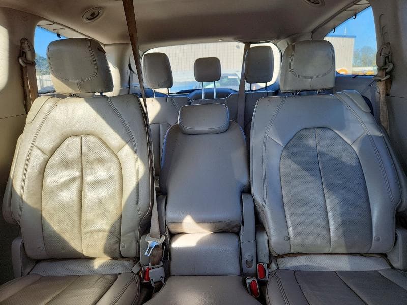 2018 CHRYSLER PACIFICA TOURING L 10