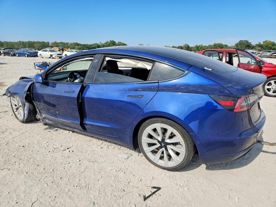 2022 TESLA MODEL 3 2