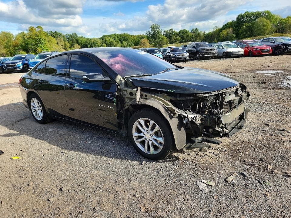 2017 CHEVROLET MALIBU LT 4