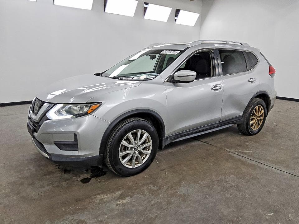 2017 NISSAN ROGUE SV
