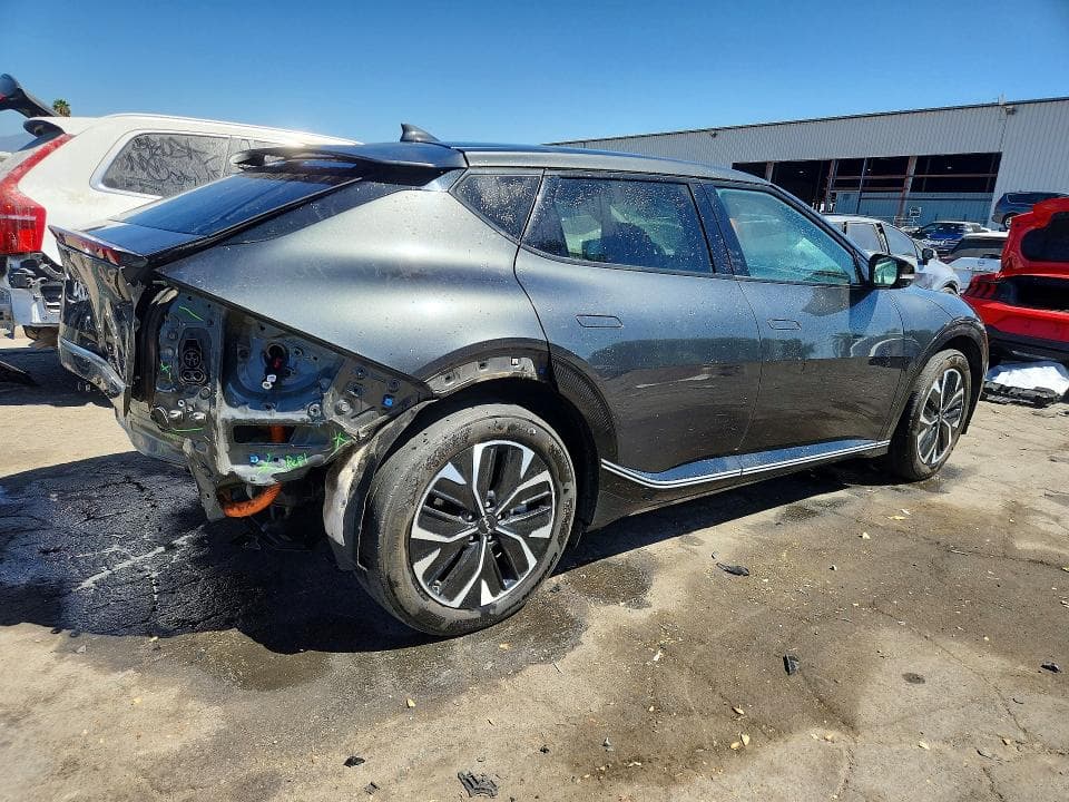 2023 KIA EV6 WIND 3