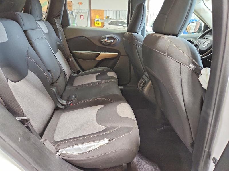 2018 JEEP CHEROKEE LATITUDE 10