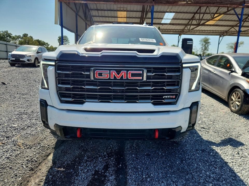 2024 GMC SIERRA K2500 AT4 5